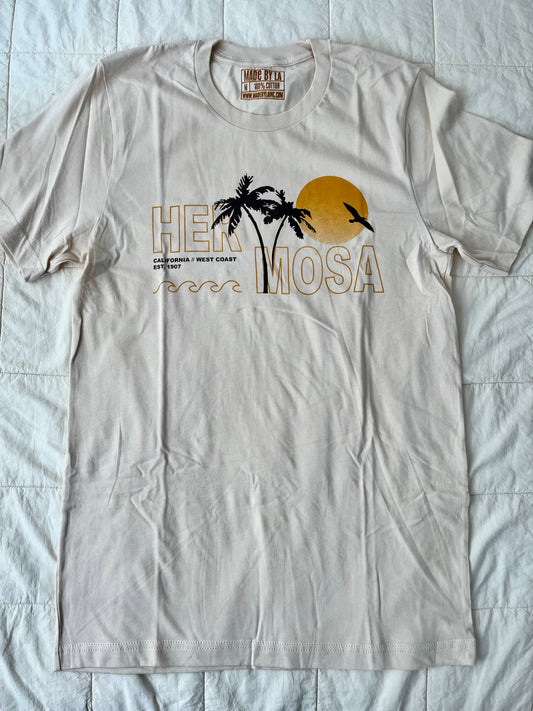 Hermosa Palm Tree Tee